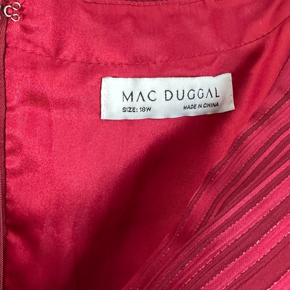 Mac Duggal Stripe Long Sleeve Faux Wrap Bishop Sleeve Gown NWT - Picture 6 of 9